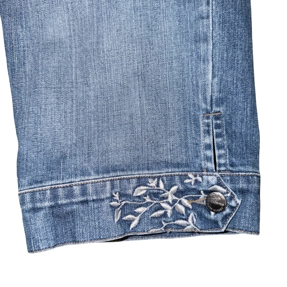 Y2K Blanc White House Black Market blue embroidered capri jeans Size 4 - Picture 6 of 7